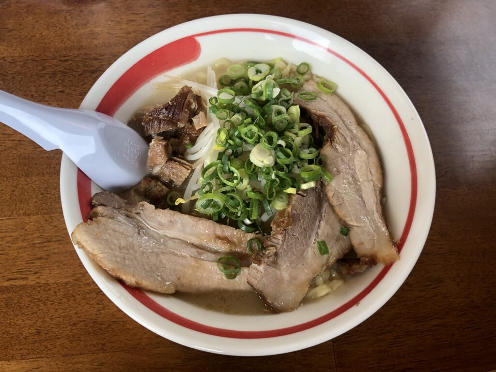 ラーメン峠のラーメン（中）