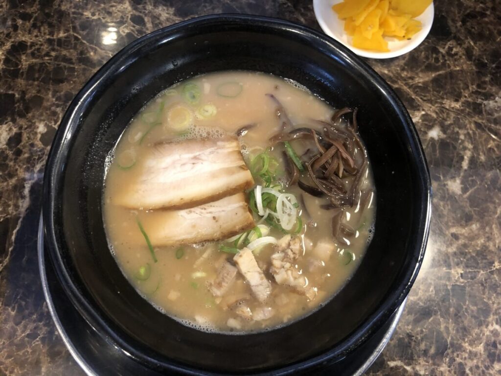 ラーメン若大 とんこつ 極