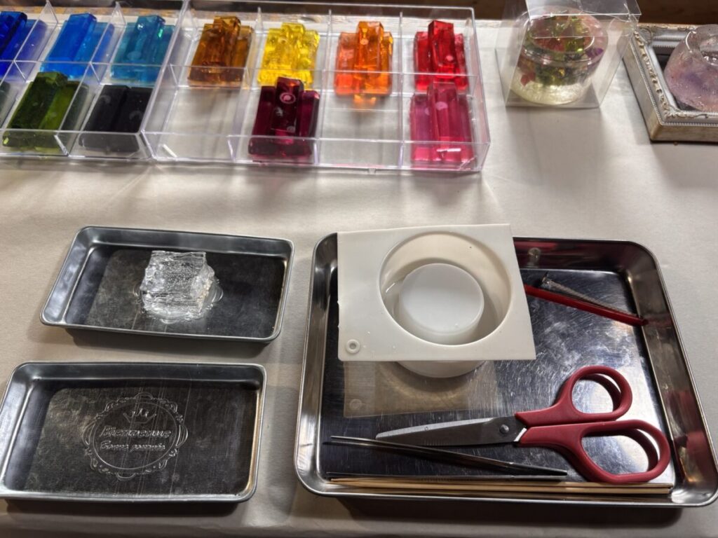 玻璃と灯り キャンドル作り