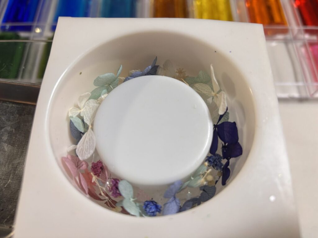 玻璃と灯り キャンドル作り2