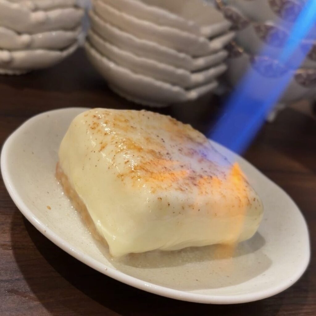 月と桷 炙りチーズケーキ